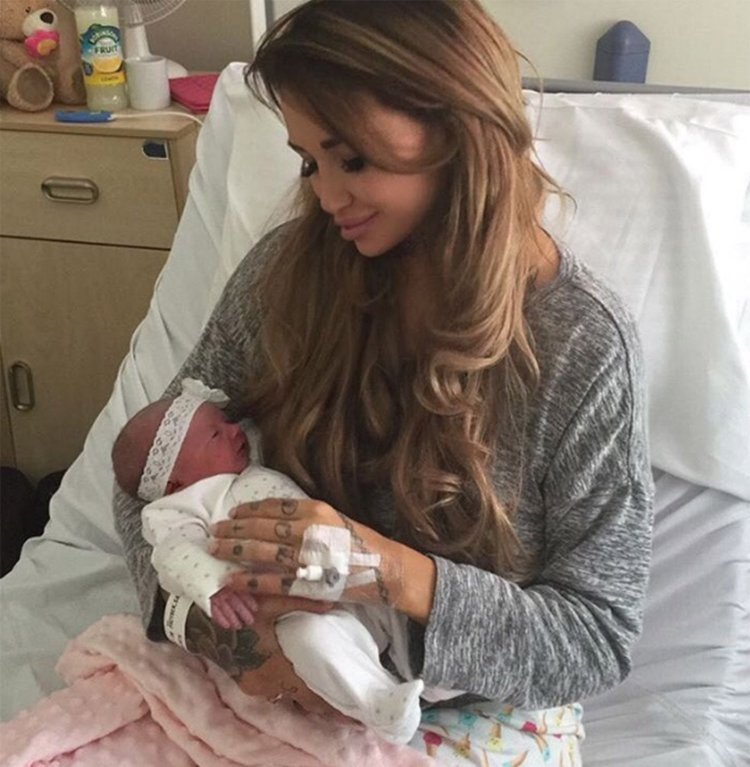 Sallie Axl Instagram