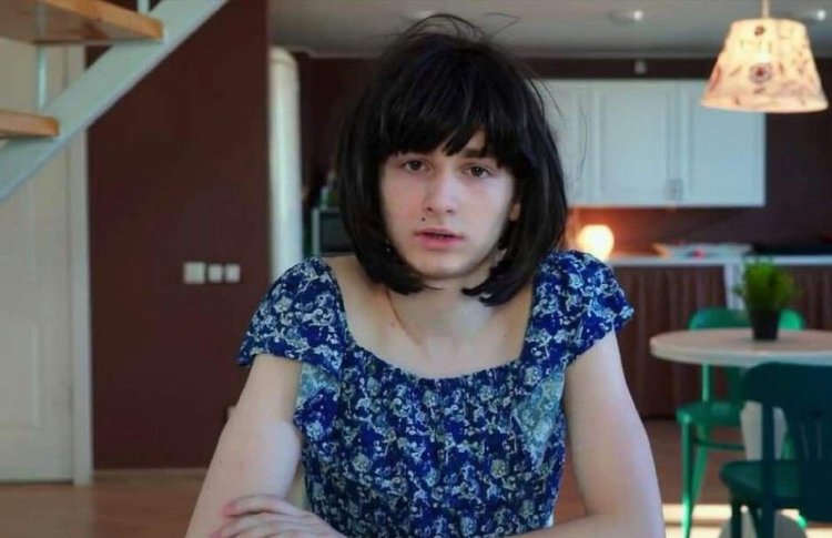 Cheeky Babysitter Brian Maps