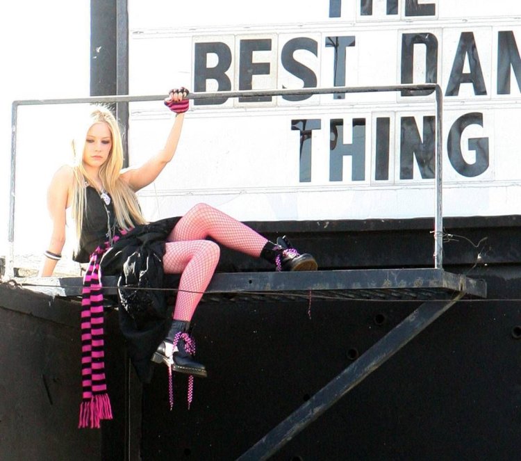 Avril Lavigne album 2022