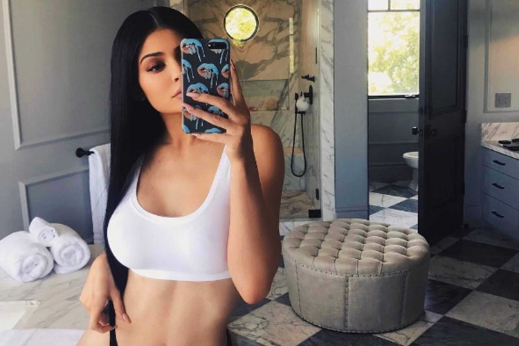 Selfie Kylie Jenner 2017