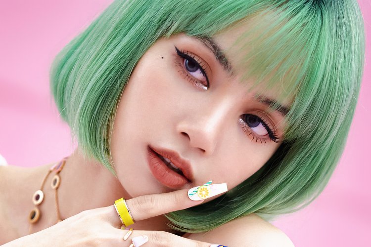 Lisa BLACKPINK Ice Cream