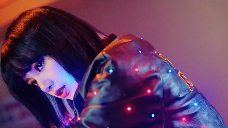 Lalisa Manoban Pretty Savage