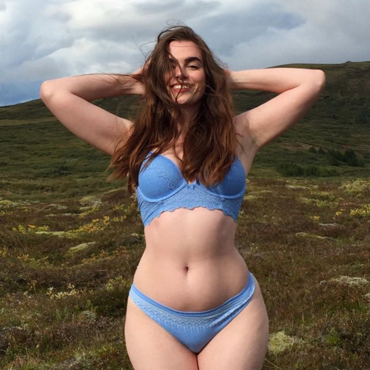 Big butt girls in sweatpants