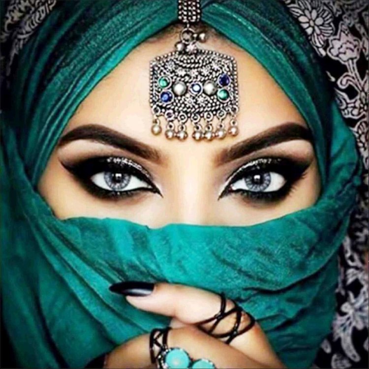 Sabina Baysakova oriental eyes