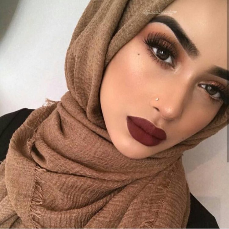 Arab women