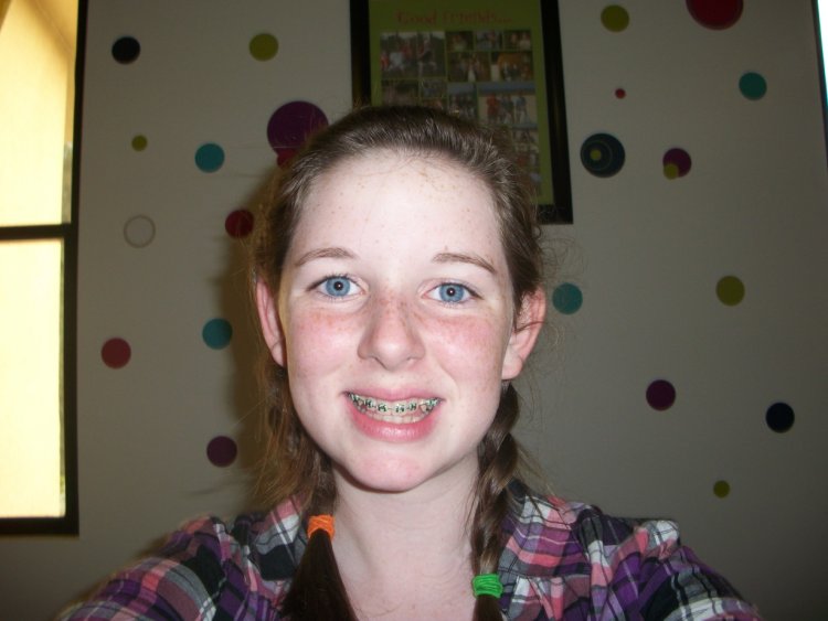 Young girl face amateur photo