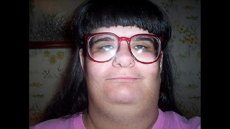 Scary woman with glasses