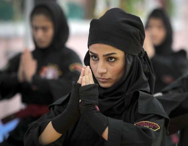Iraqi women