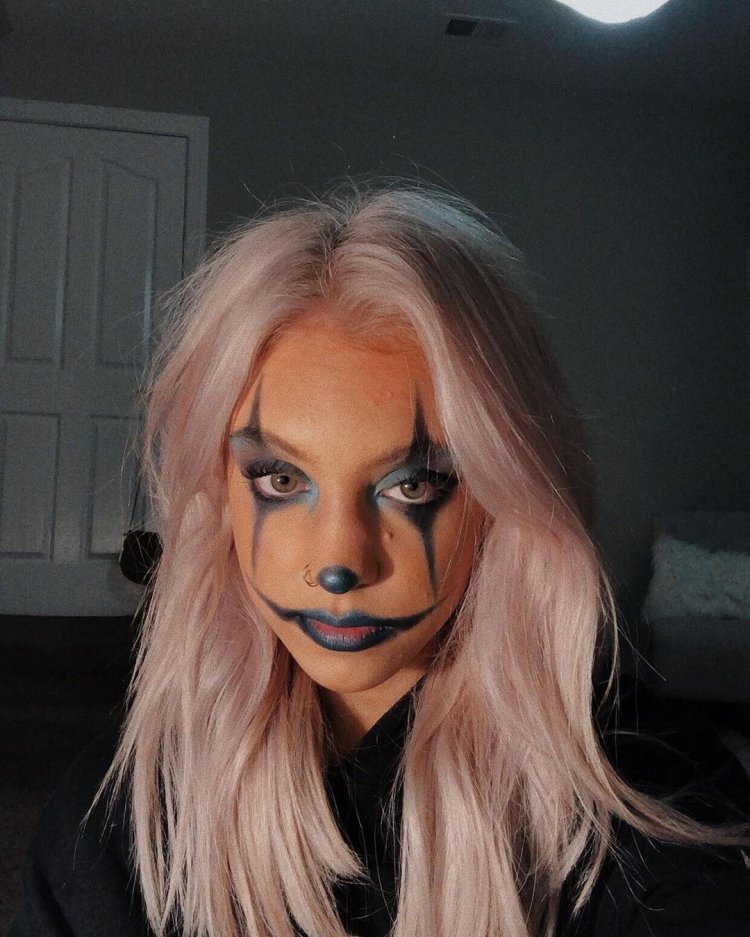 Riley hubatka and avani