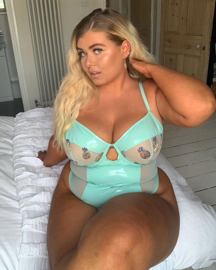 Izzy Nicholls curvy