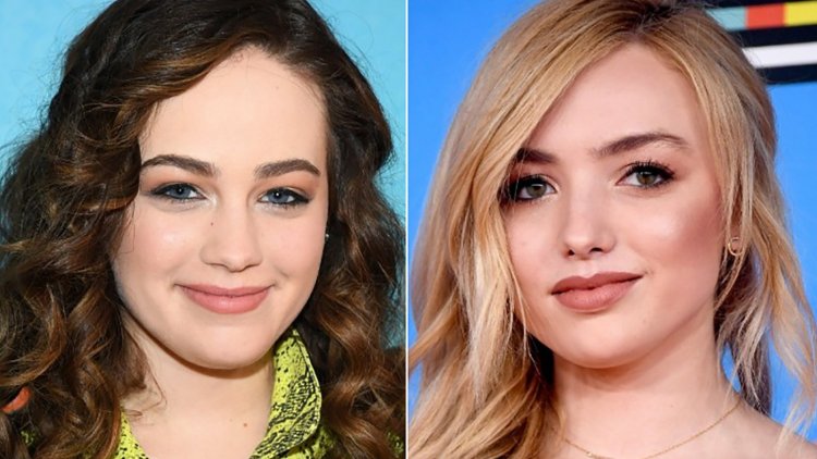 Mary Mouser and Peyton Leaf