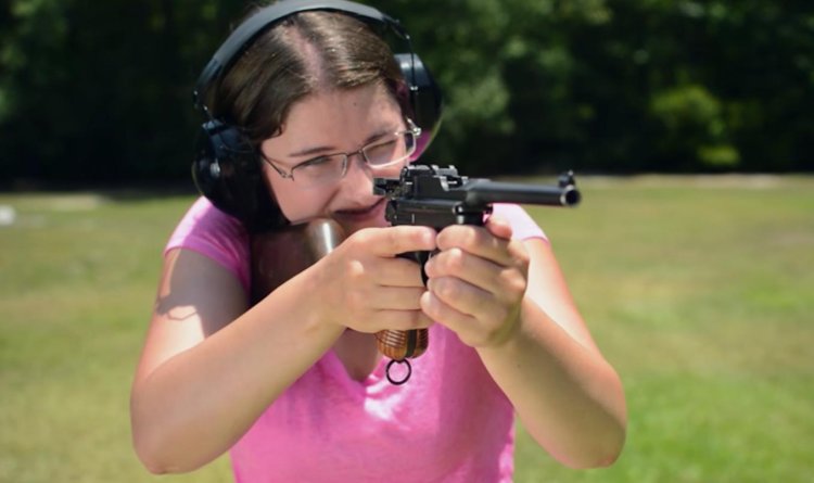 Woman with Mauser photo