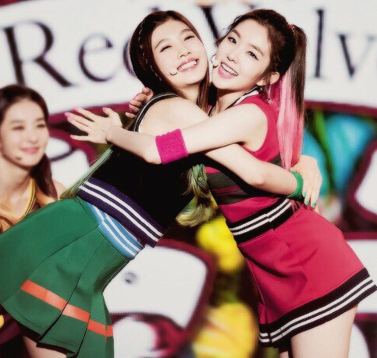 Joy red corduroy in shorts