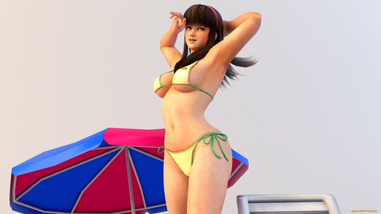 Hitomi Tanaka at 15 before surgery