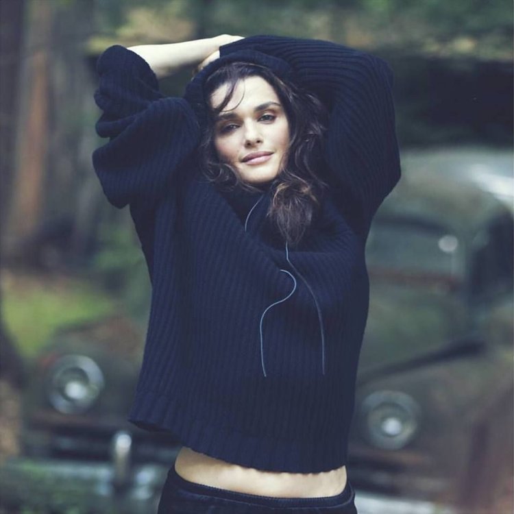 Rachel Weisz young