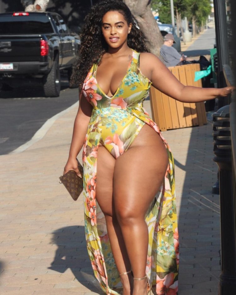 Curvy African American