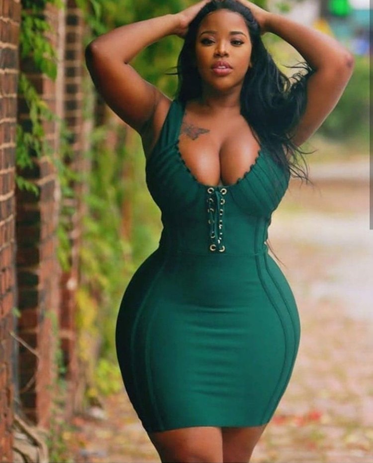 Gorgeous Crisana Mariyah