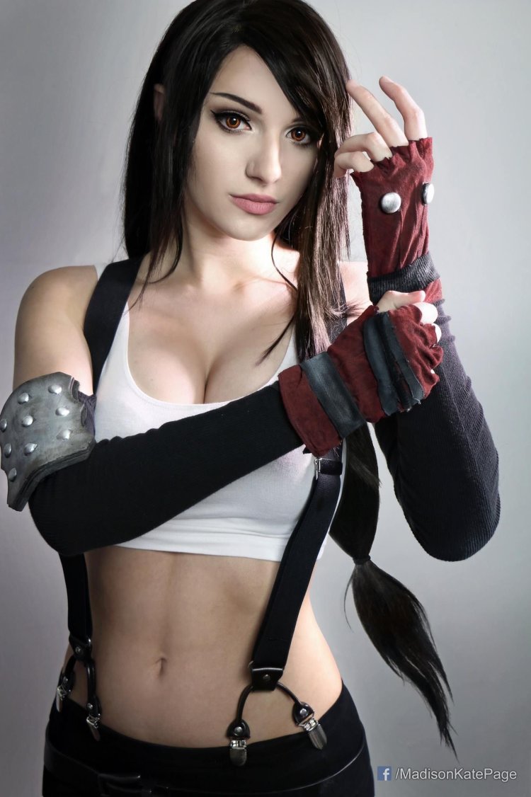 Tifa Lockhart hot