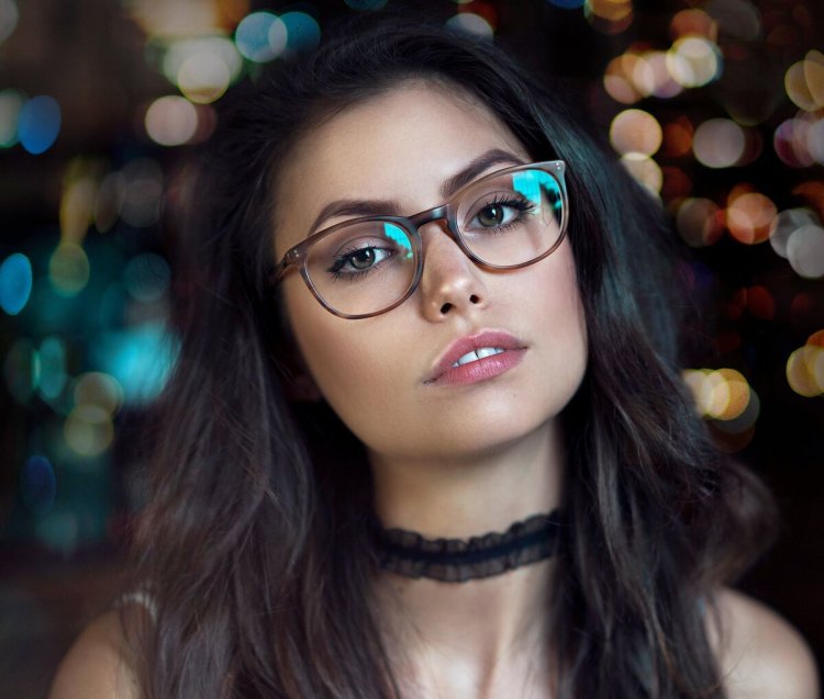 Beautiful girls with glasses