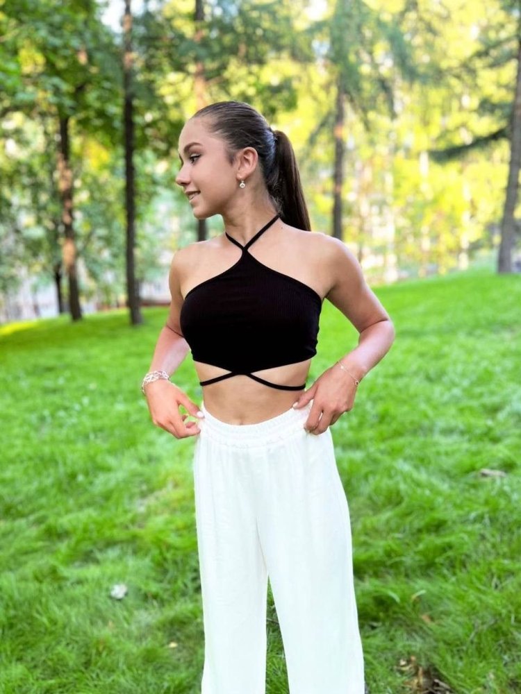 Kamila Valeeva fitness yoga