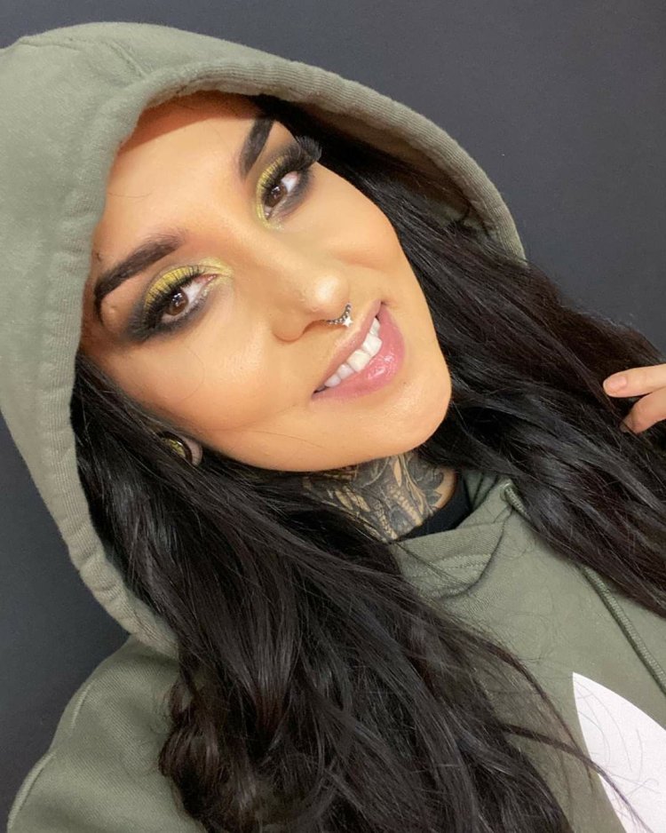 Beautiful muscles of a girl in motion