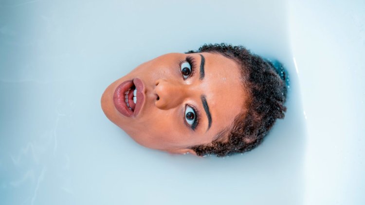 Nika Noir open mouth