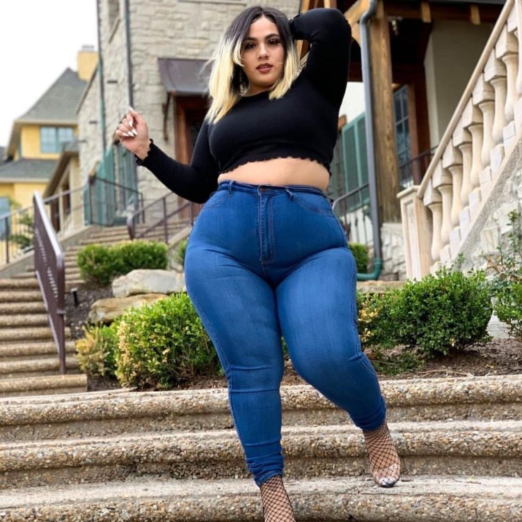 Bbw Gracie Bon fashion model