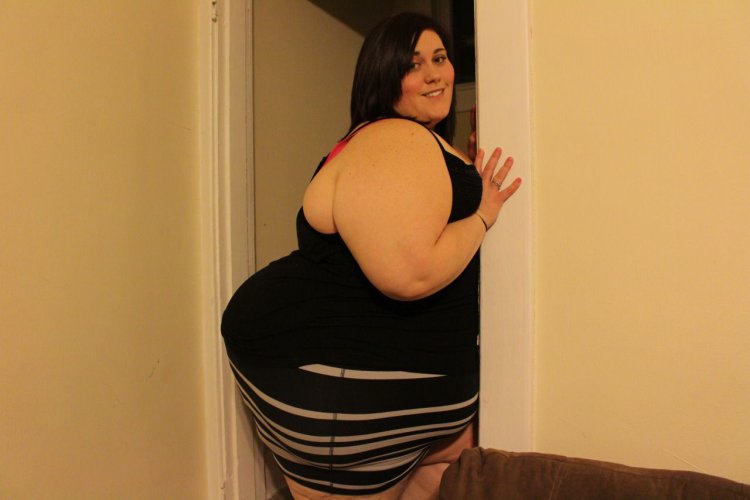 Ssbbw Miss gg huge pear