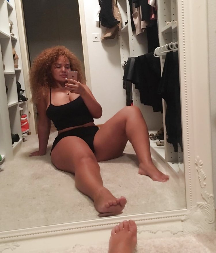 Pamela Alejandra booty