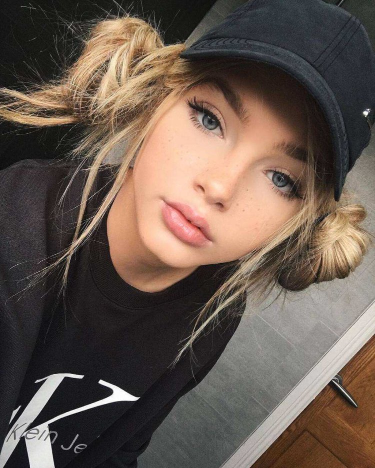 Sofia Mitchell in a cap