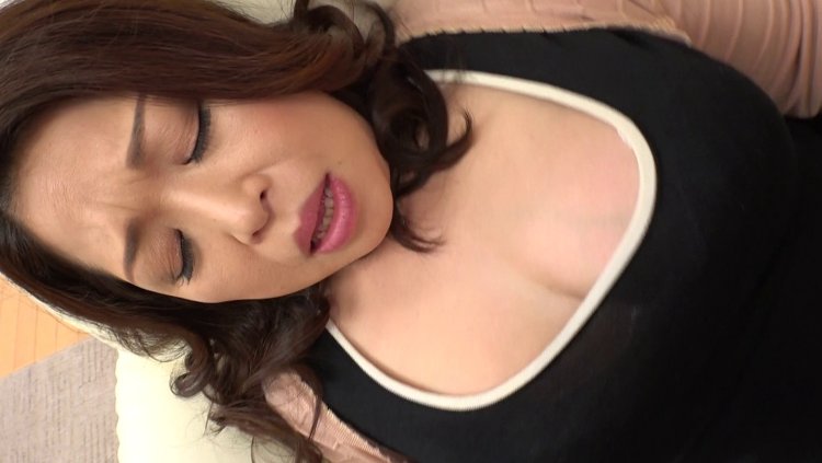 Natsuko Kayama with son Soso