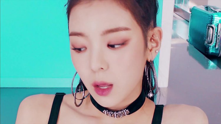 Choi Lia Itzy dalla dalla