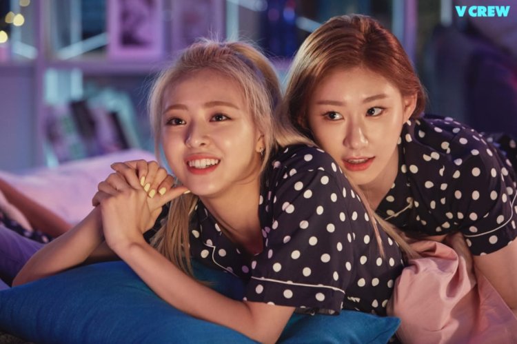 Itzy Ryujin and Chaeryeong