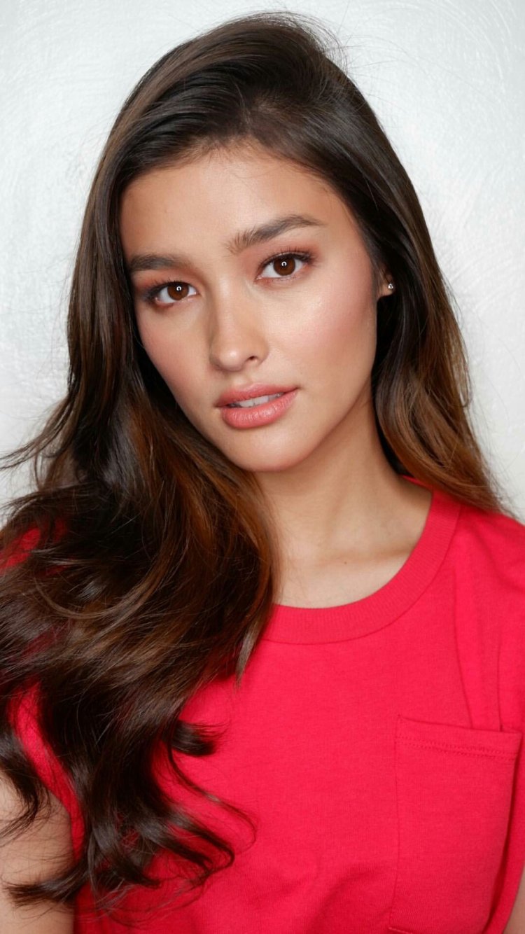 Liza Soberano / Liza Soberano (1998)