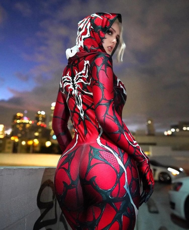Tight spider girl costume on girl