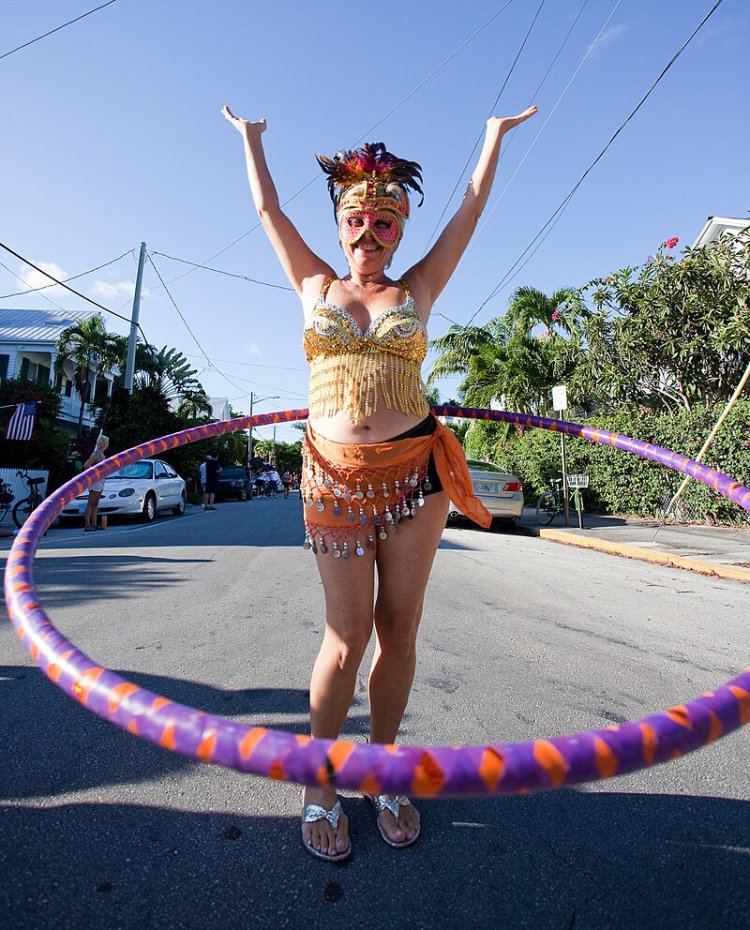 Women with bare bottoms at fantasy fest
