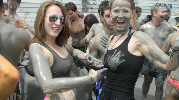 Models Dress for Fantasy Fest open pussy