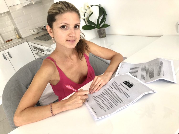 Gina Gershon Valentina Gershon