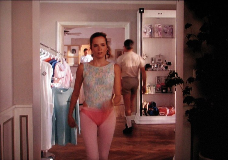 Lea thompson photo new