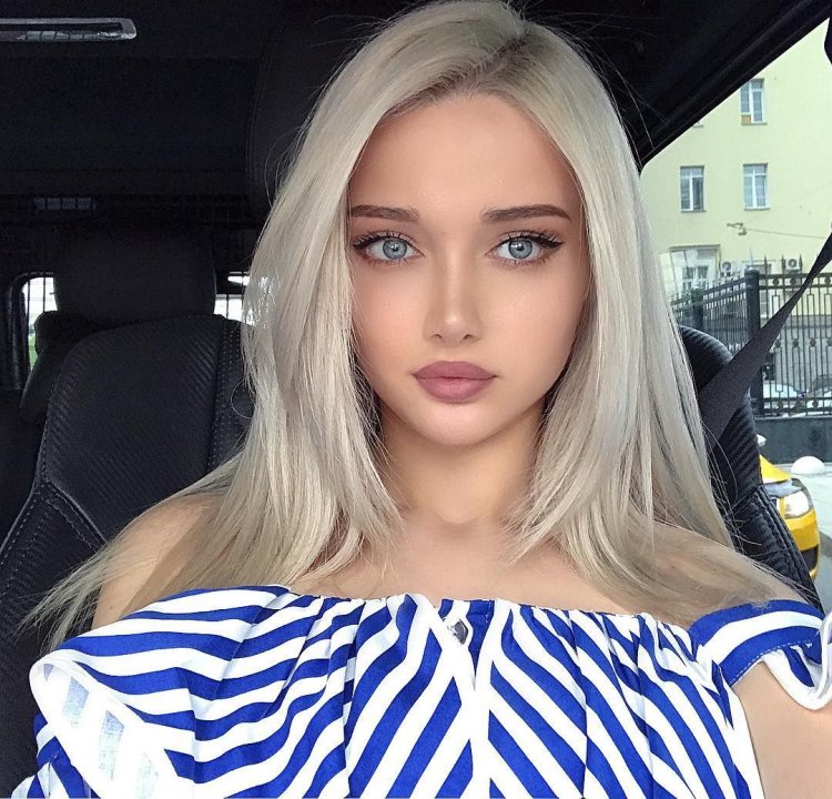 Model Mariam Pashayeva