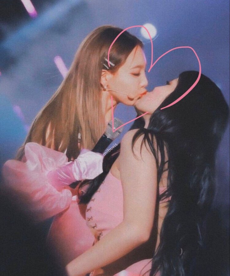 Twice kiss