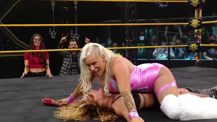 Lesbian Confessions #04 Scene 3 Mia Knight, Melissa Monet