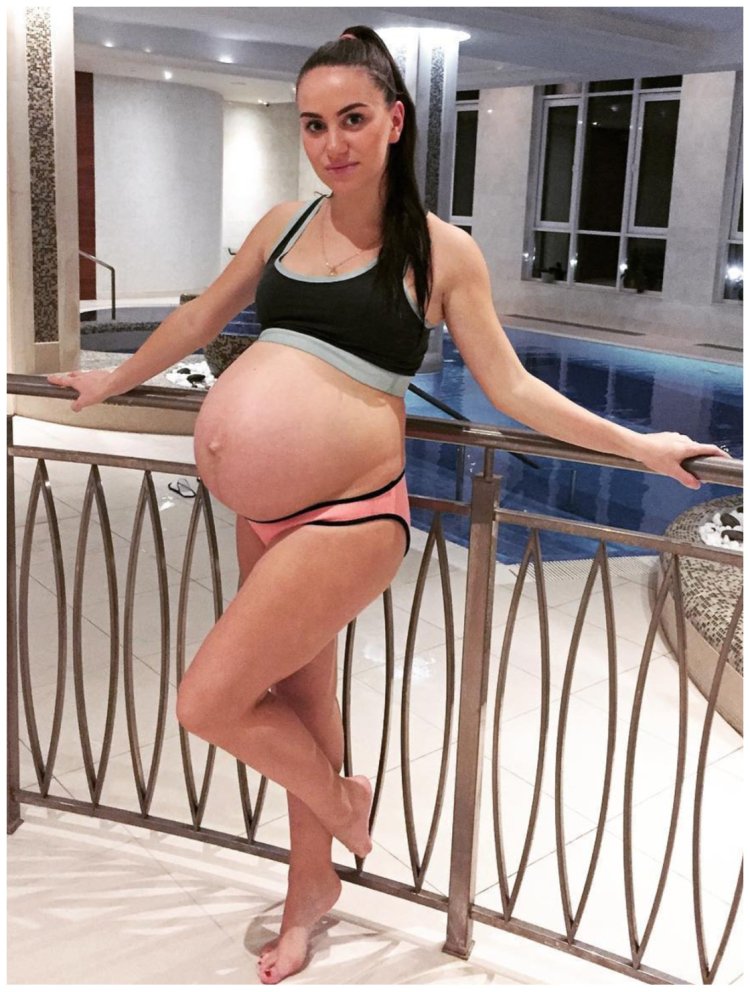 Ekaterina Ignatova preggo