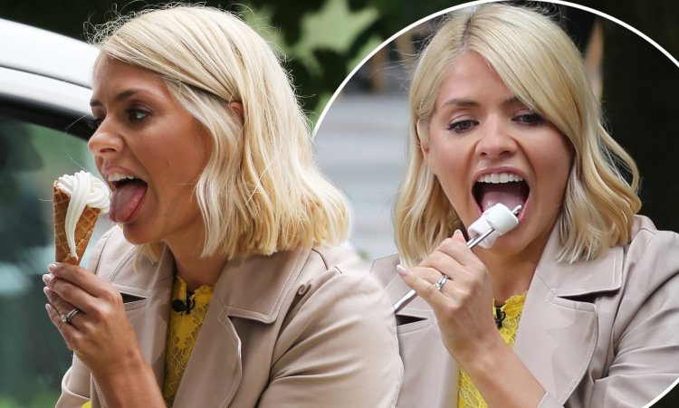 Holly Willoughby mouth
