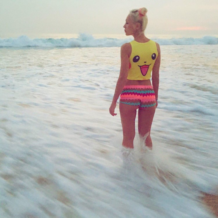 Marika Rossa Revelation