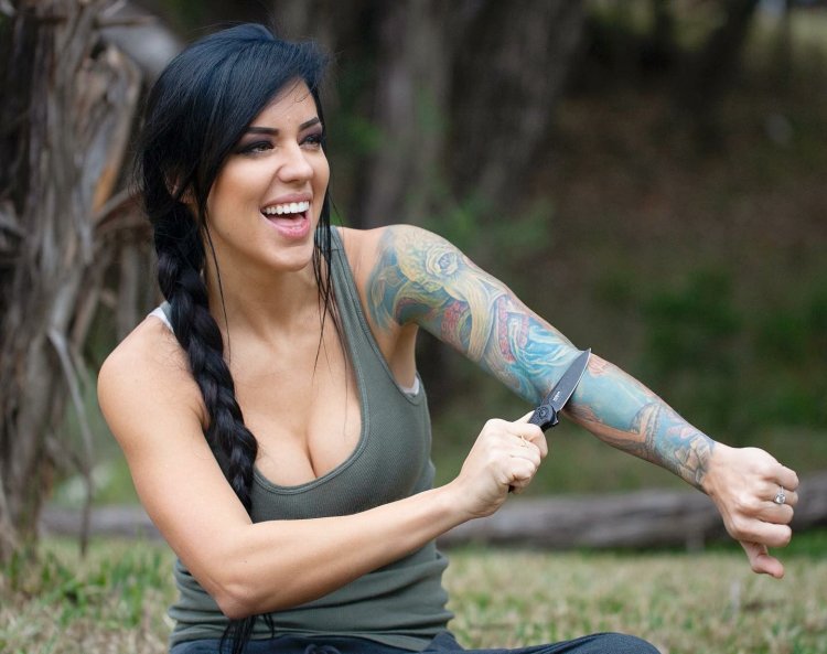 Alex Zedra Mara Call of Duty