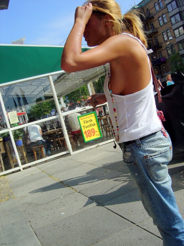 Chest visible from behind