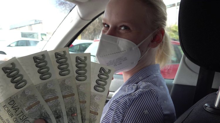 Czech Street 110 Florane Russel