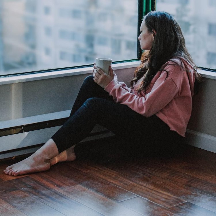 Jodelle Ferland feet