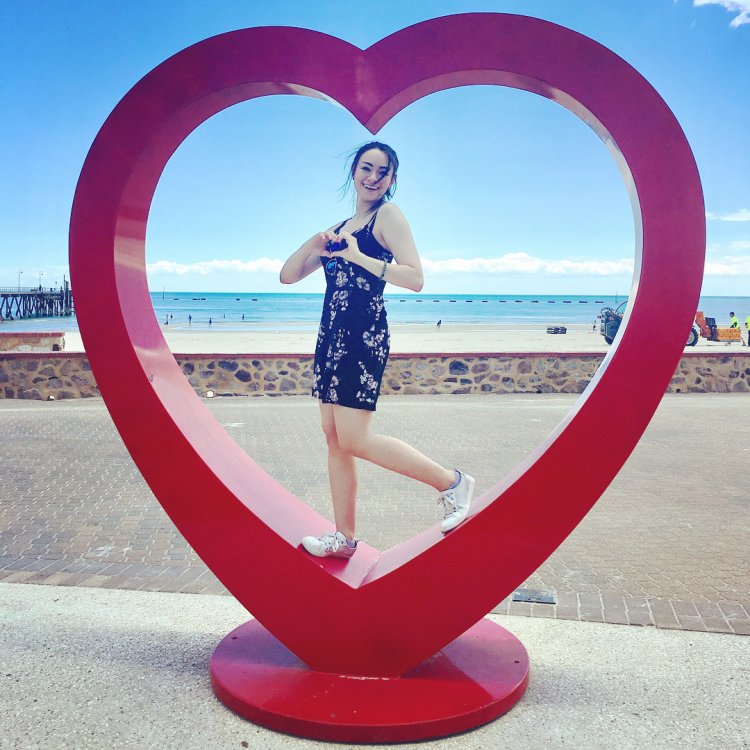 Jodelle Ferland 2022